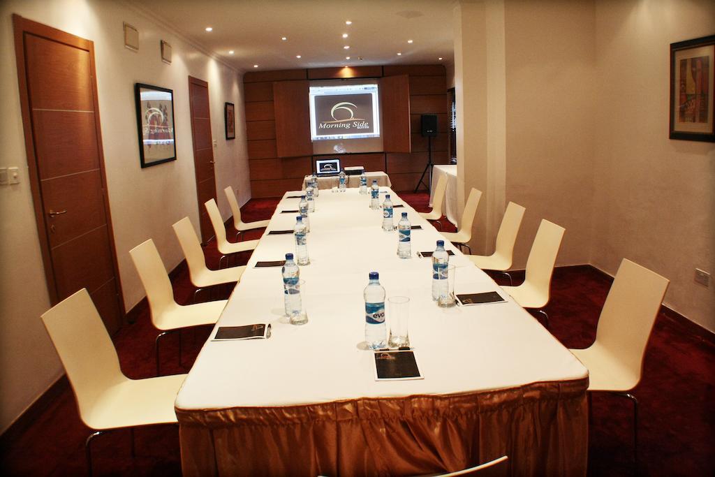 Morning Side Suites Aliayabiagba Екстер'єр фото