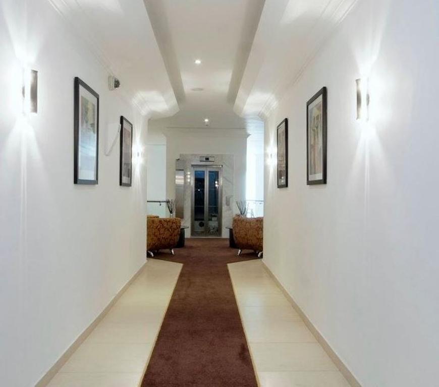 Morning Side Suites Aliayabiagba Екстер'єр фото