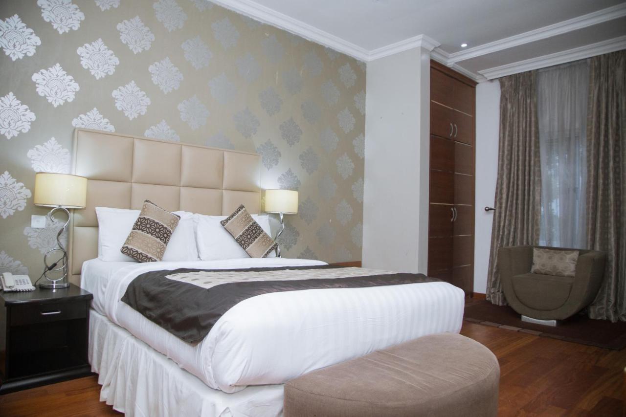 Morning Side Suites Aliayabiagba Екстер'єр фото