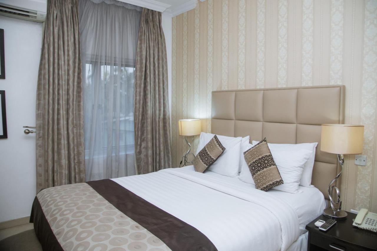 Morning Side Suites Aliayabiagba Екстер'єр фото