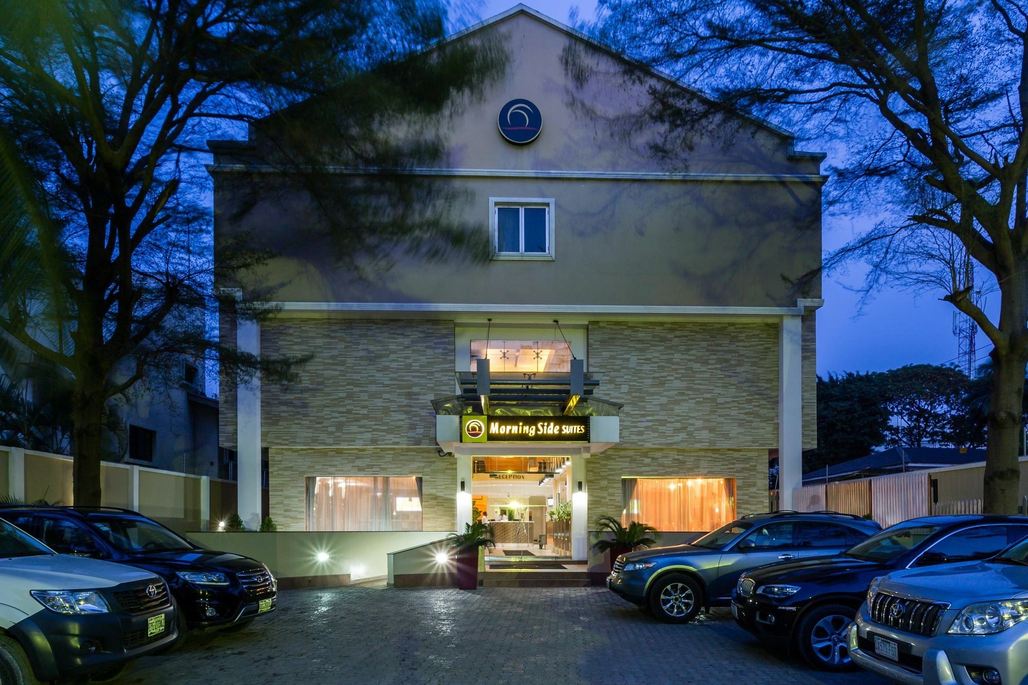 Morning Side Suites Aliayabiagba Екстер'єр фото